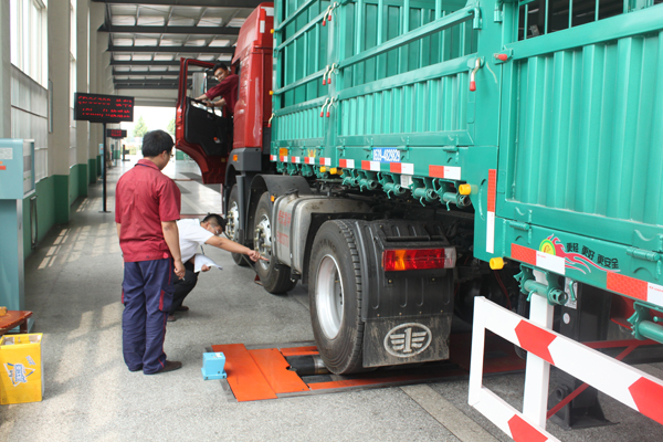 来德隆可以办理新车挂牌检测业务了