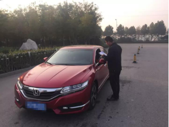 审车流程轻松学，汽车年审不求人！