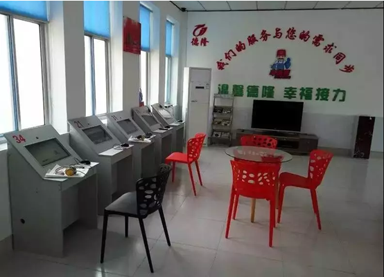 学车时间自己定 上车练习不用愁